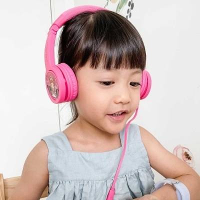 BuddyPhones kids headphones. Pink headphones